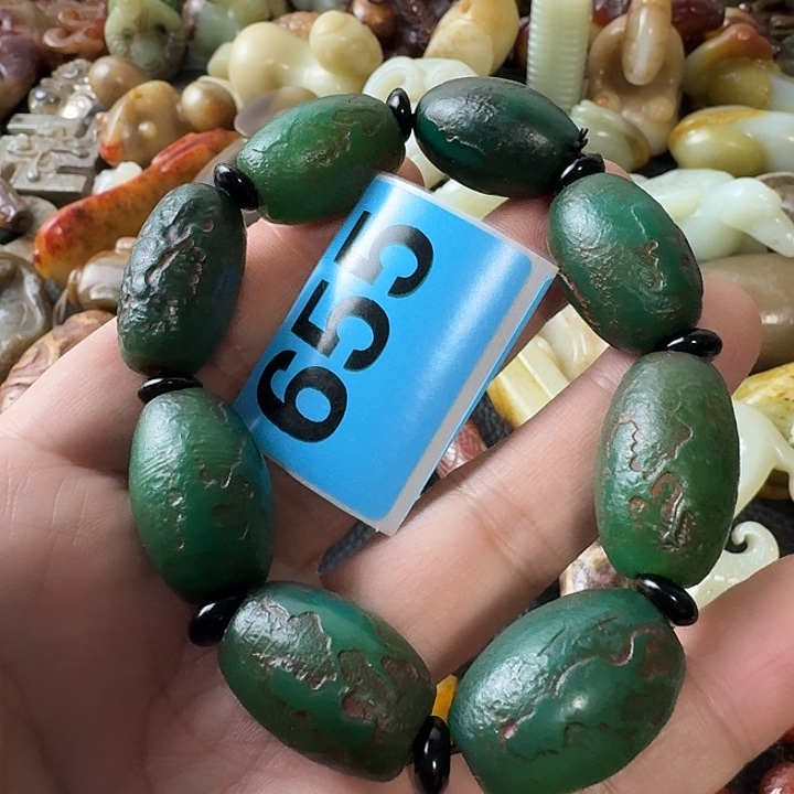 阿***文玛瑙/玉髓未镶嵌颈饰