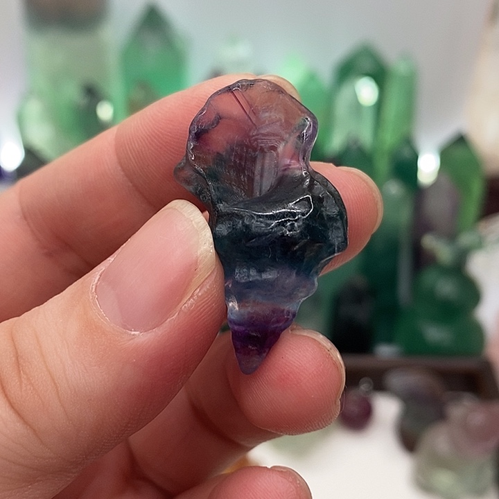 天然萤石有瑕萤石未镶嵌天然萤石有瑕