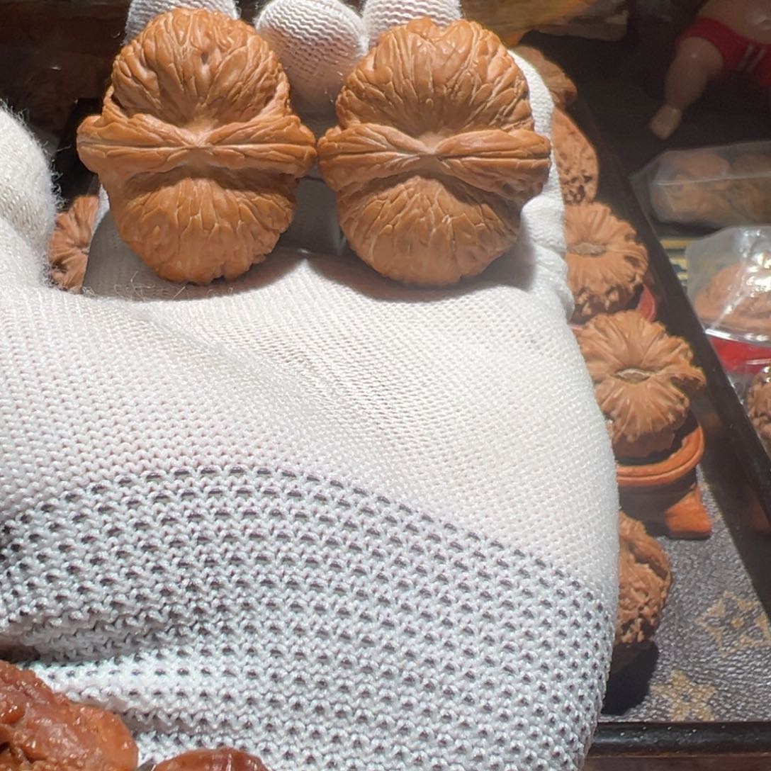 文玩核桃把件田元宝