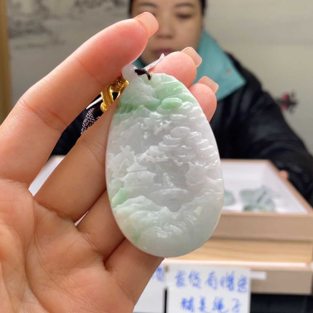 翡翠吊坠(不含链)未镶嵌