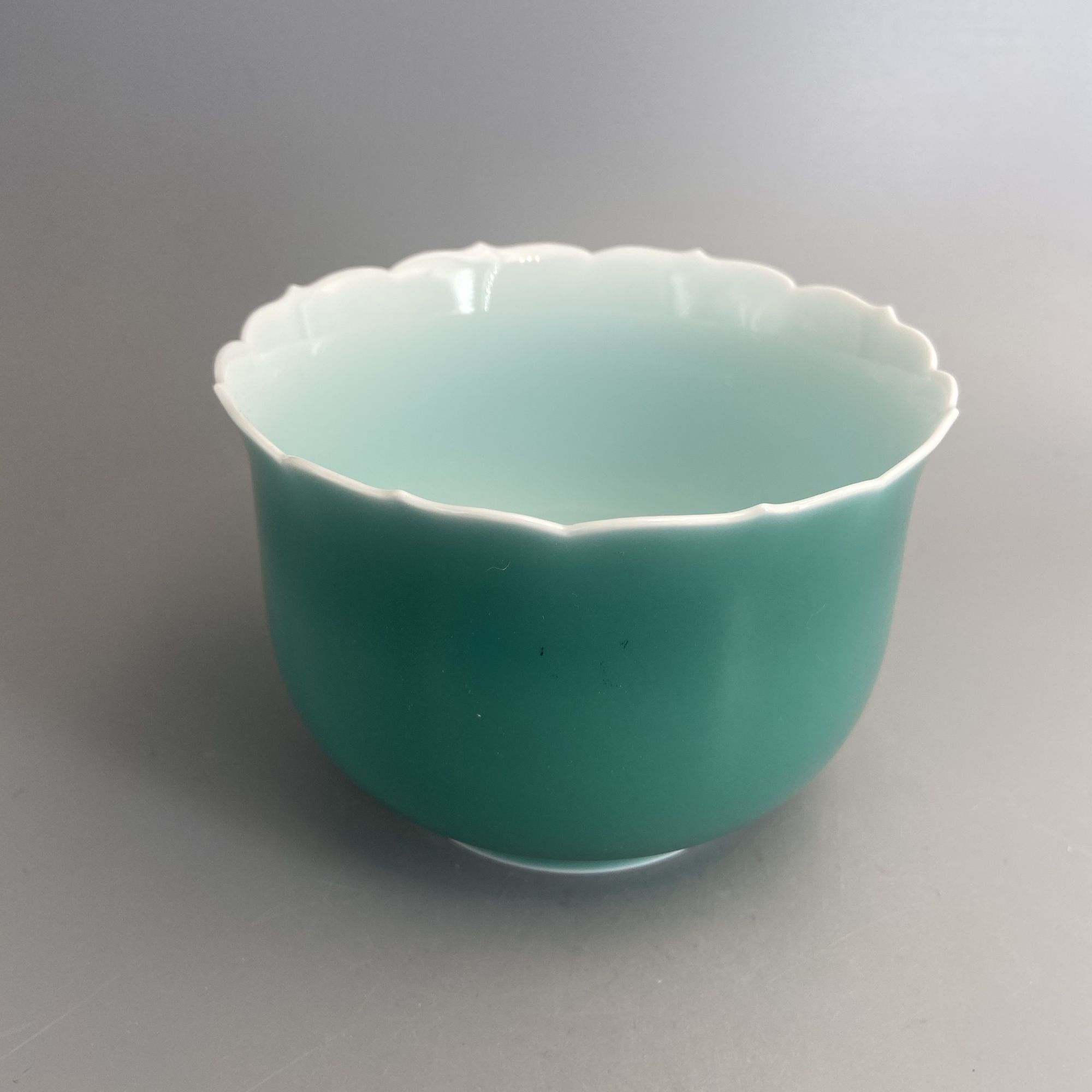 古古景德镇瓷器溯源行湖水绿莲口水洗300cc  rht00018