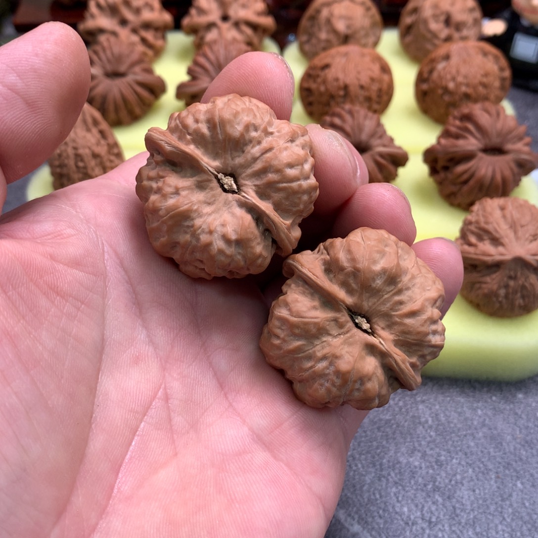 锦***祥文玩核桃吊坠蛤蟆头 微修