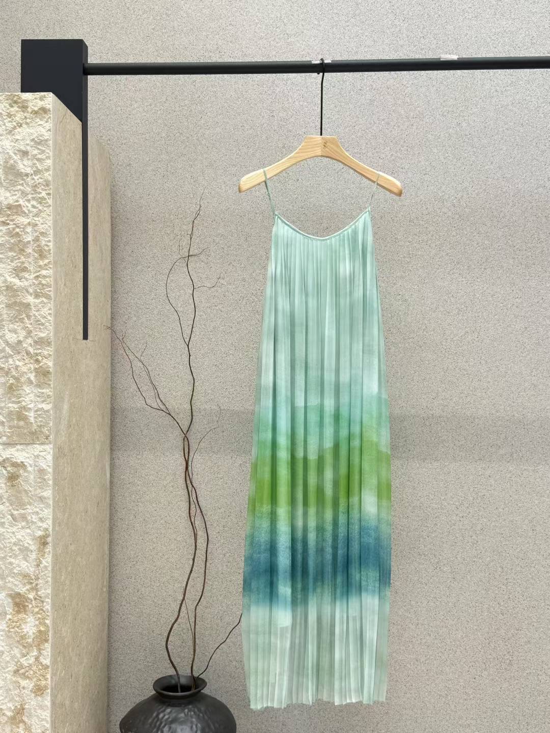 ZHY晕染吊带连衣裙