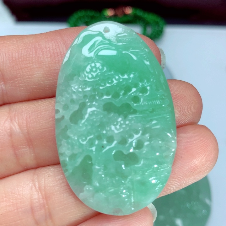 翡翠吊坠(不含链)未镶嵌