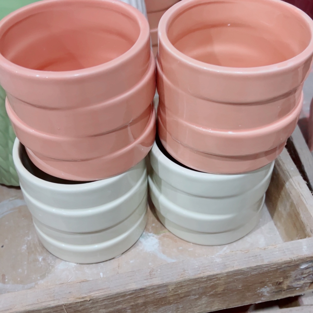 有孔，陶瓷花盆满10米包邮发货