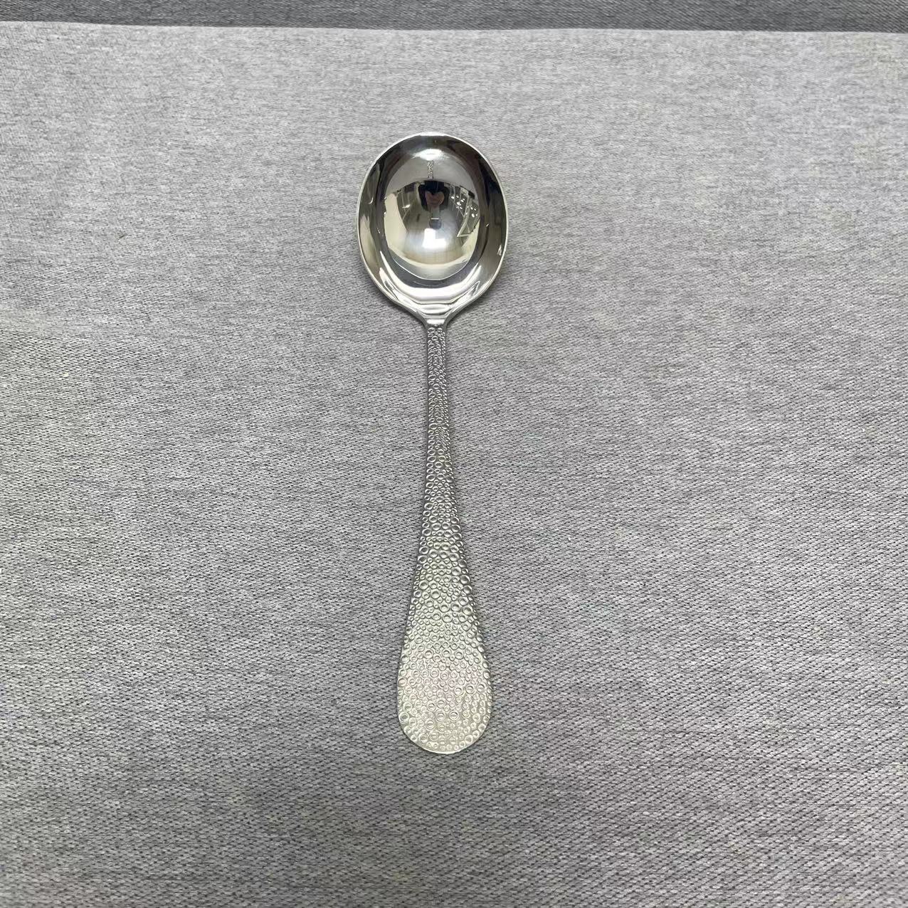 1-043 不锈钢泡泡圆头勺 长约21CM