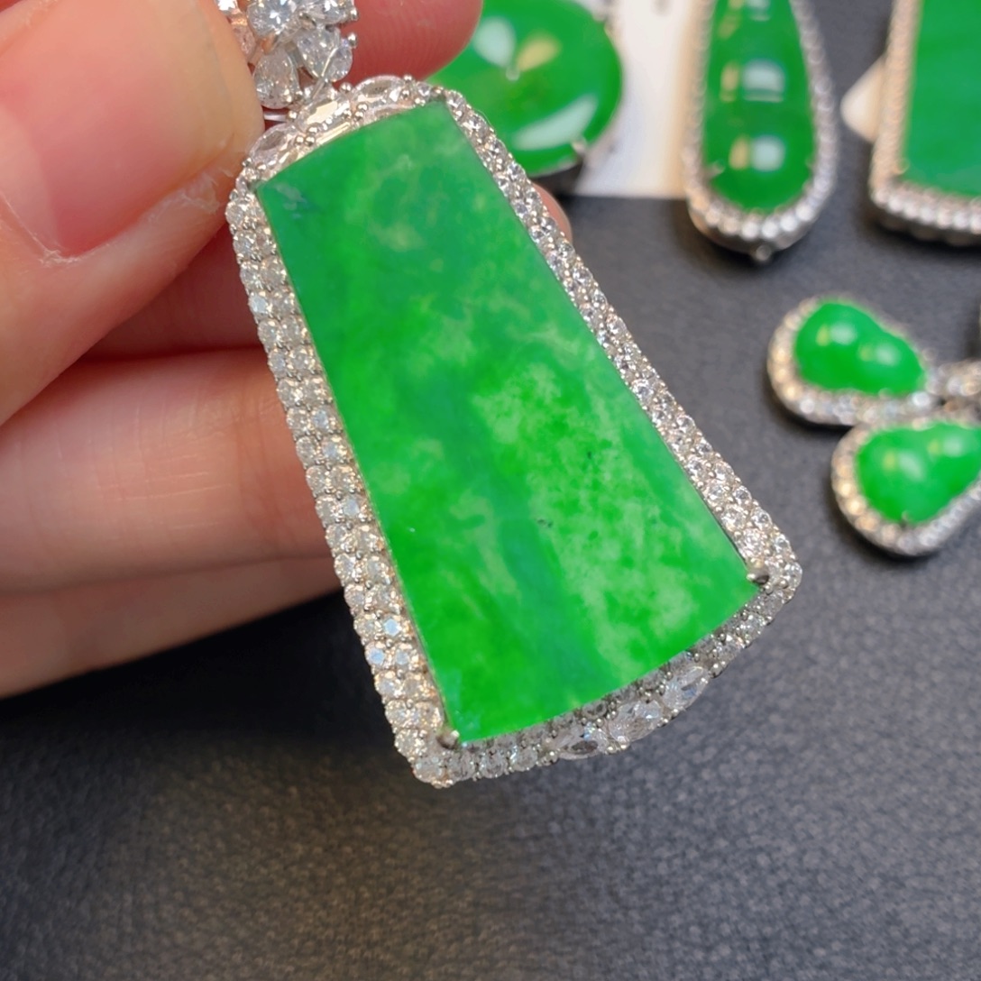 翡翠银S925镶嵌吊坠(不含链)