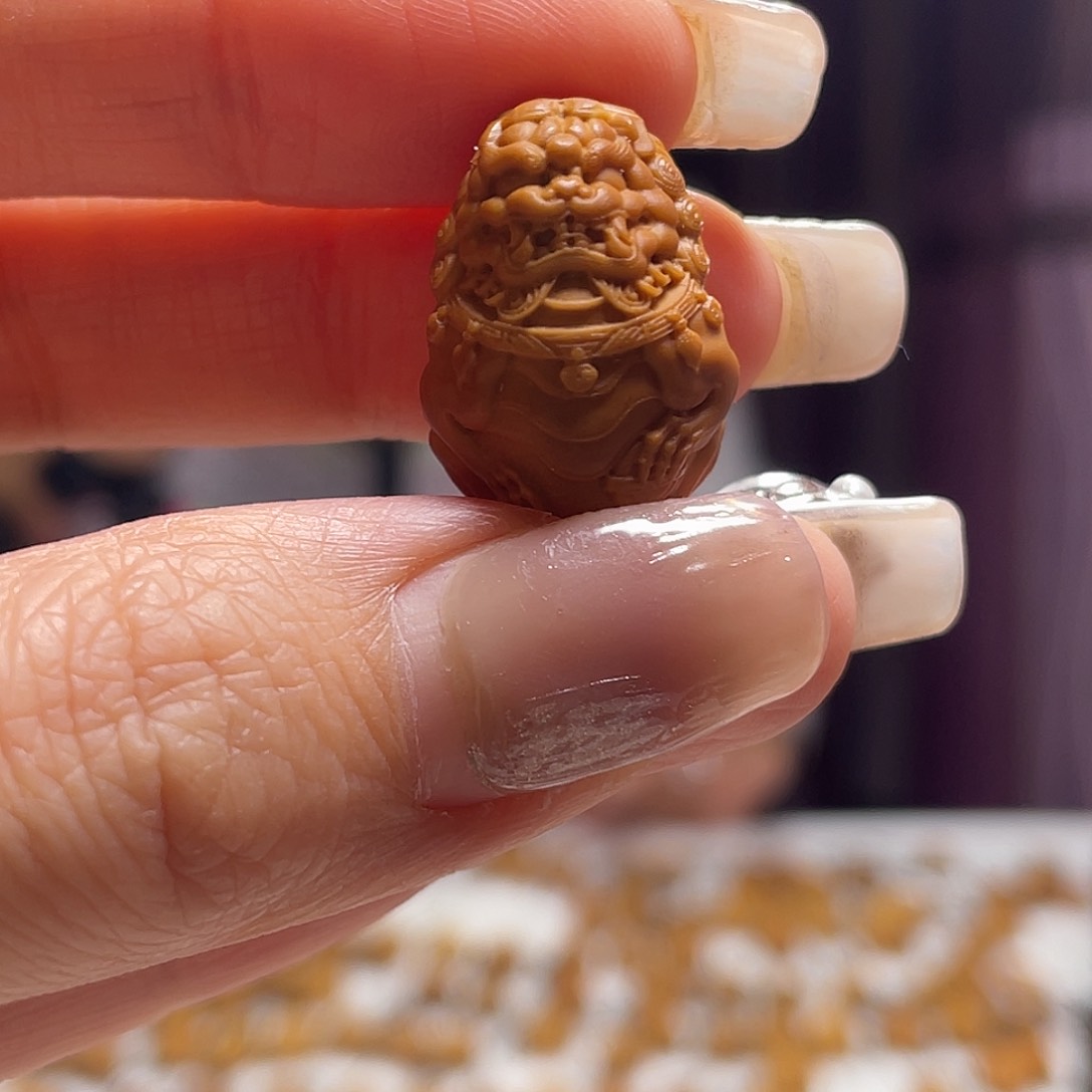 橄榄核吊坠橄榄核