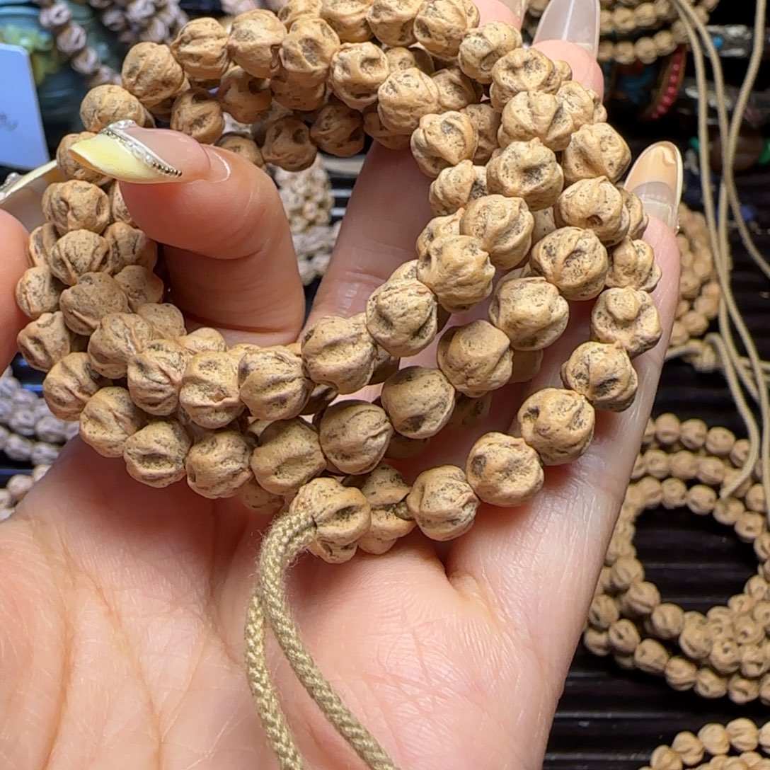 天***久柏香籽/百香籽吊坠