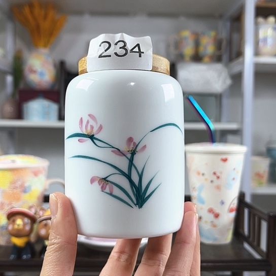 手绘高温釉下彩陶瓷