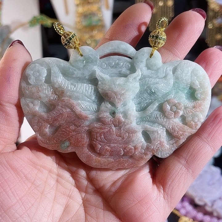 翡翠颈饰未镶嵌翡翠肉粉他狐狐