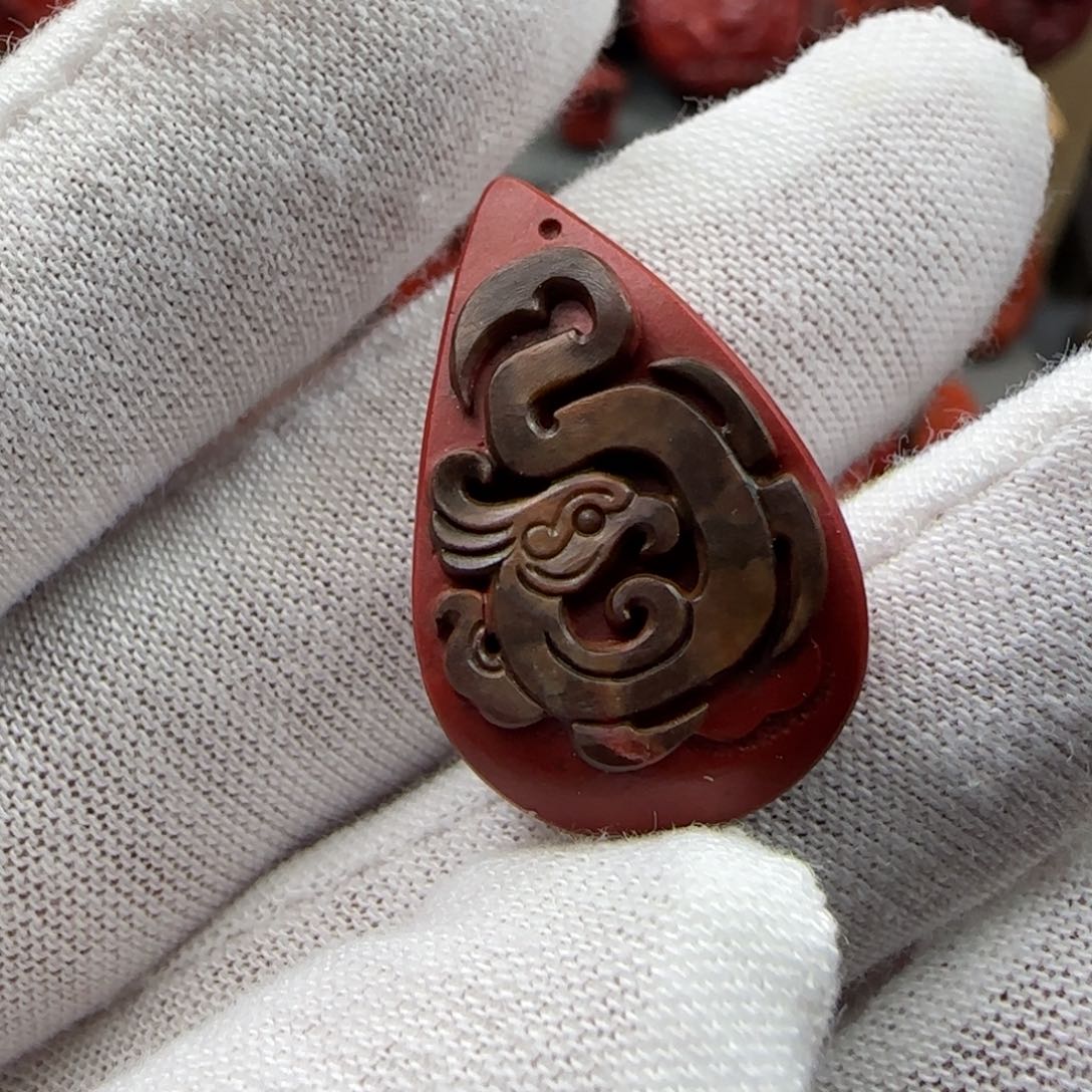 南红玛瑙雕件未镶嵌