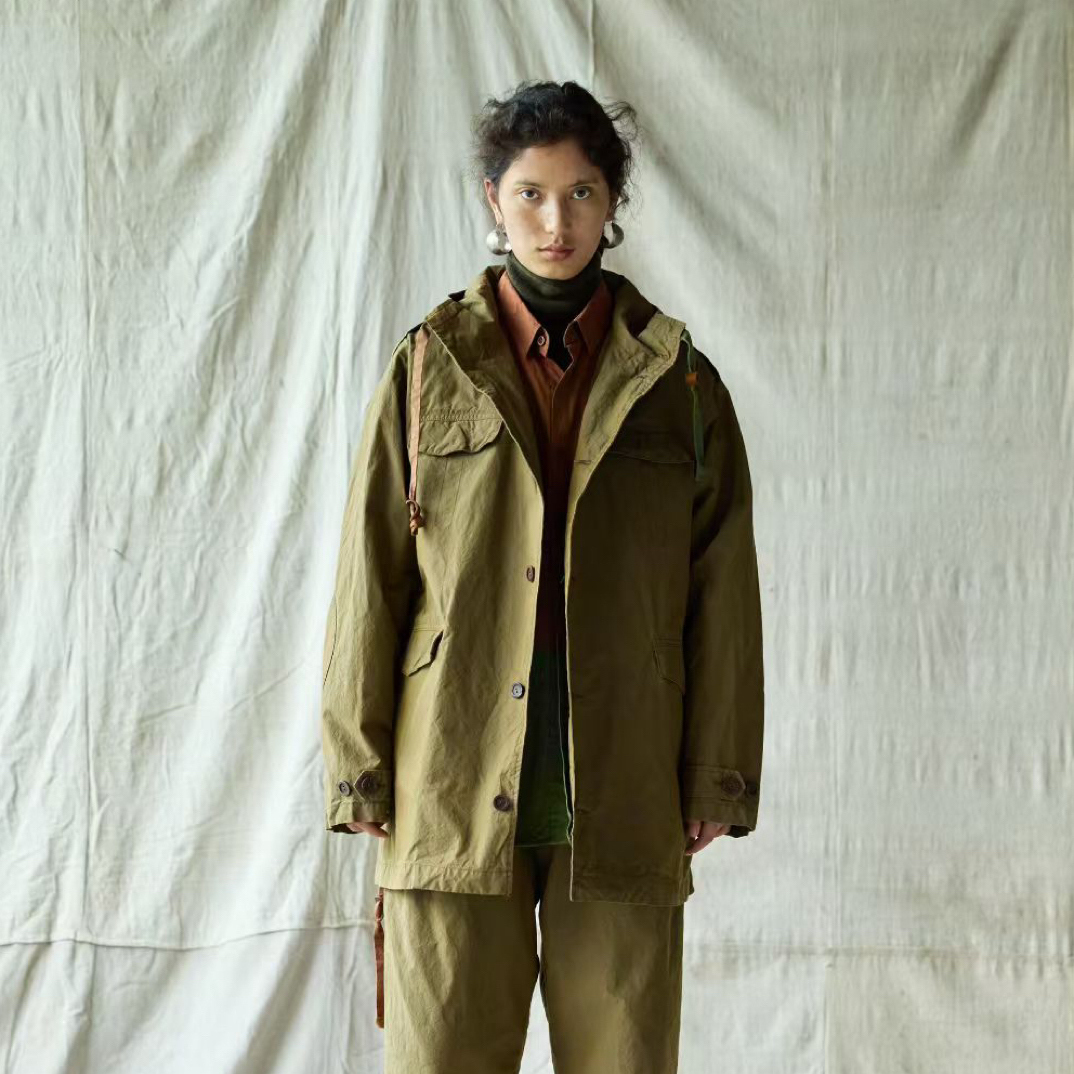 左岸迷香2025秋冬风衣 帅得很
