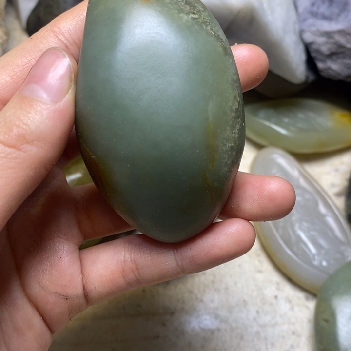 和田玉未镶嵌珠宝奇石108