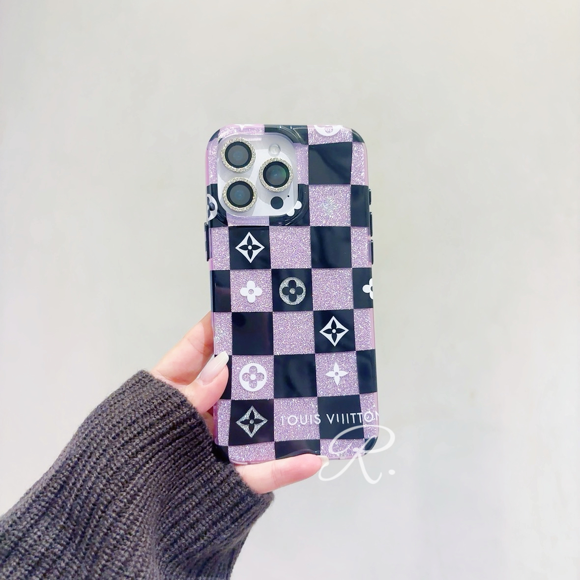 棋盘格紫色路易适用苹果iphone16pro全包14/13/12ins防摔手机壳女