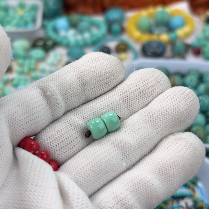 涛***哥南红玛瑙未镶嵌手链绿松石