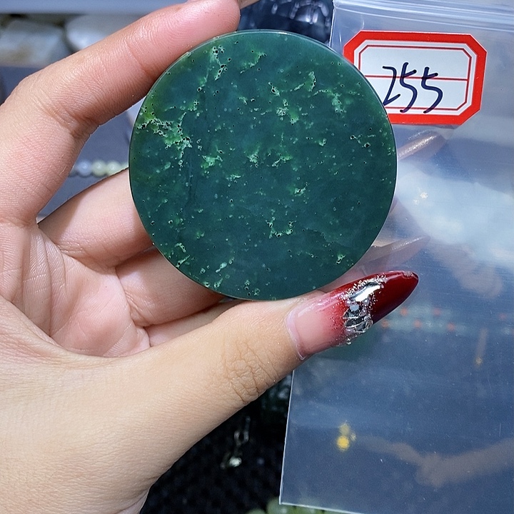 和田玉和田玉边角料随机发未镶嵌