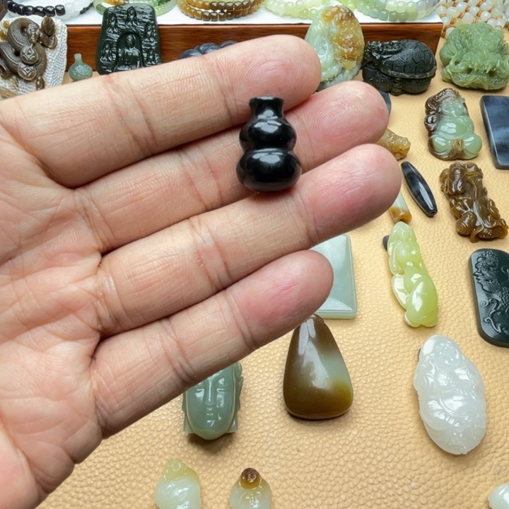 和田玉颈饰未镶嵌定制款