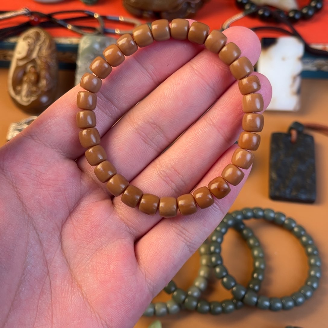 和田玉（糖玉）手链未镶嵌