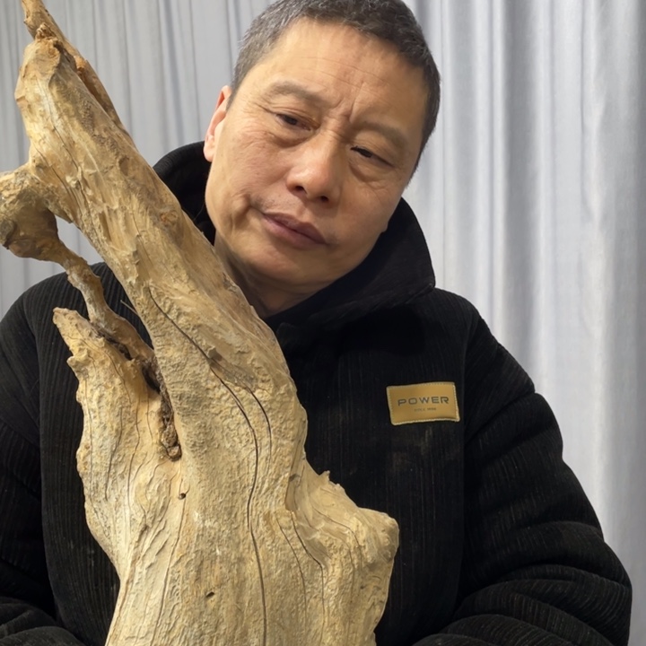 罗*曼我们都是好孩子呀