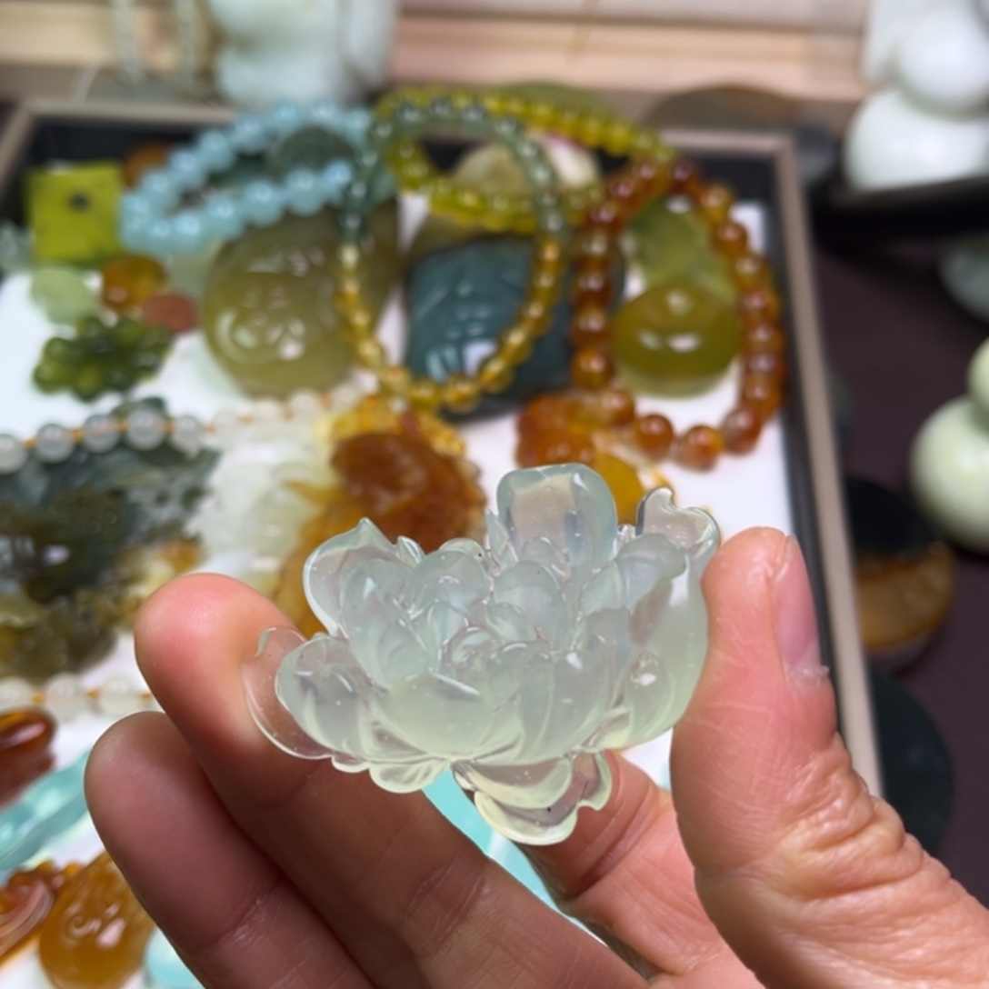 蛇纹石玉未镶嵌岫玉