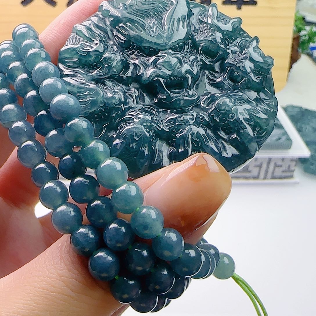 翡翠未镶嵌颈饰11111111111