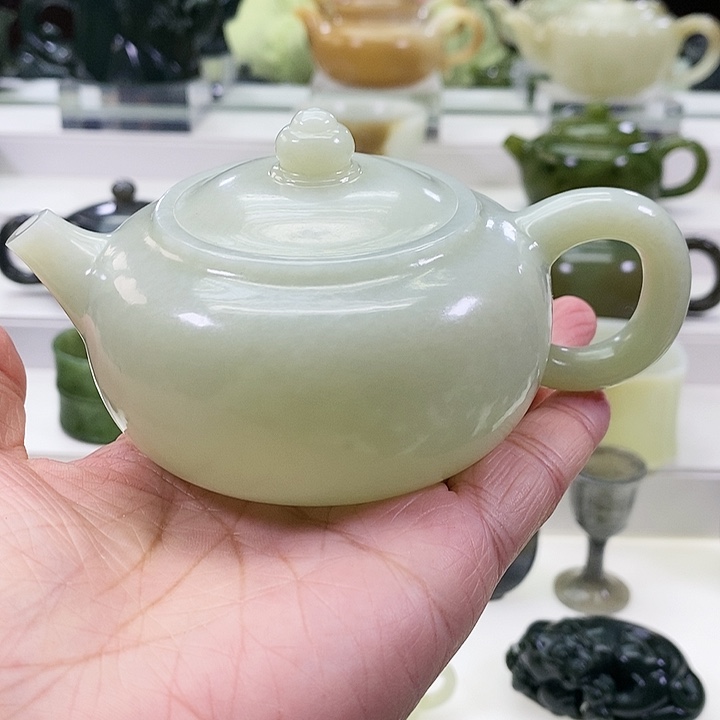未镶嵌和田玉挂件浓*茶壶