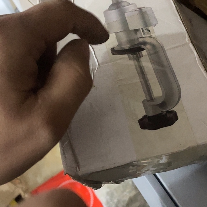 一个支架发货好的