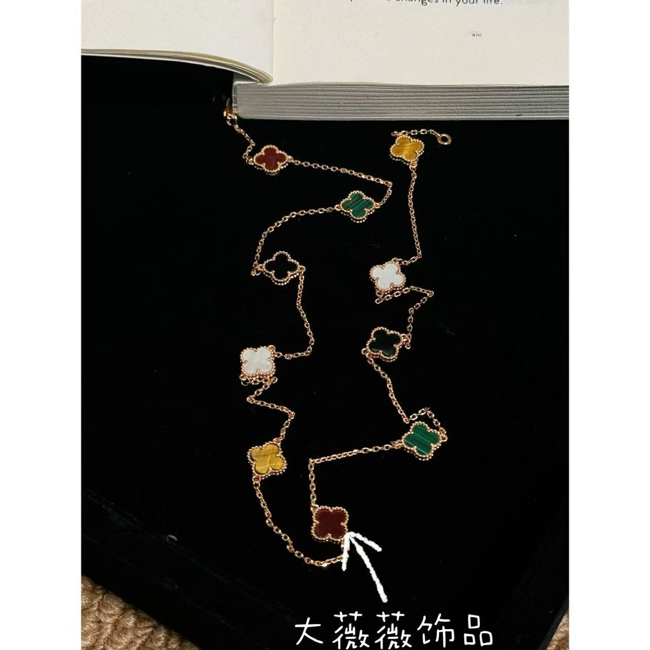 钛钢项链 彩色五花十个迷你花花项链-67692