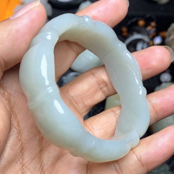 颈饰未镶嵌和田玉贺***美