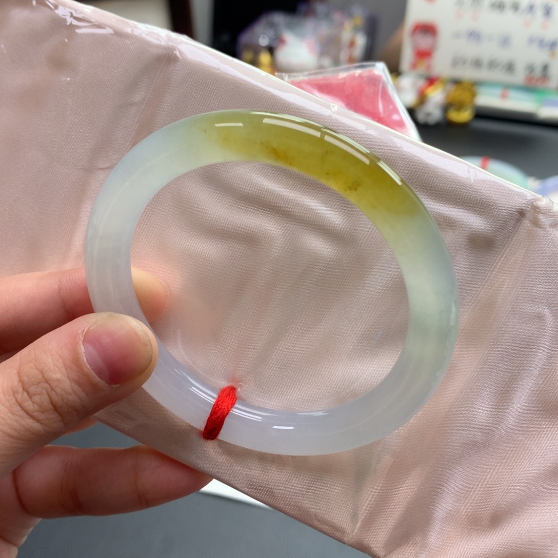 翡翠未镶嵌手镯6号