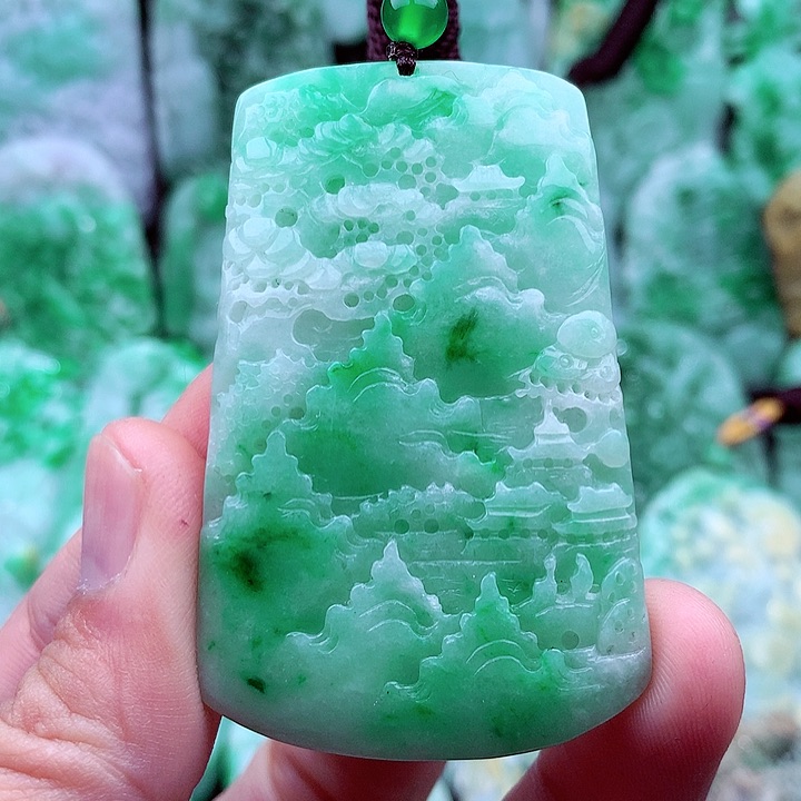 翡翠吊坠(不含链)未镶嵌