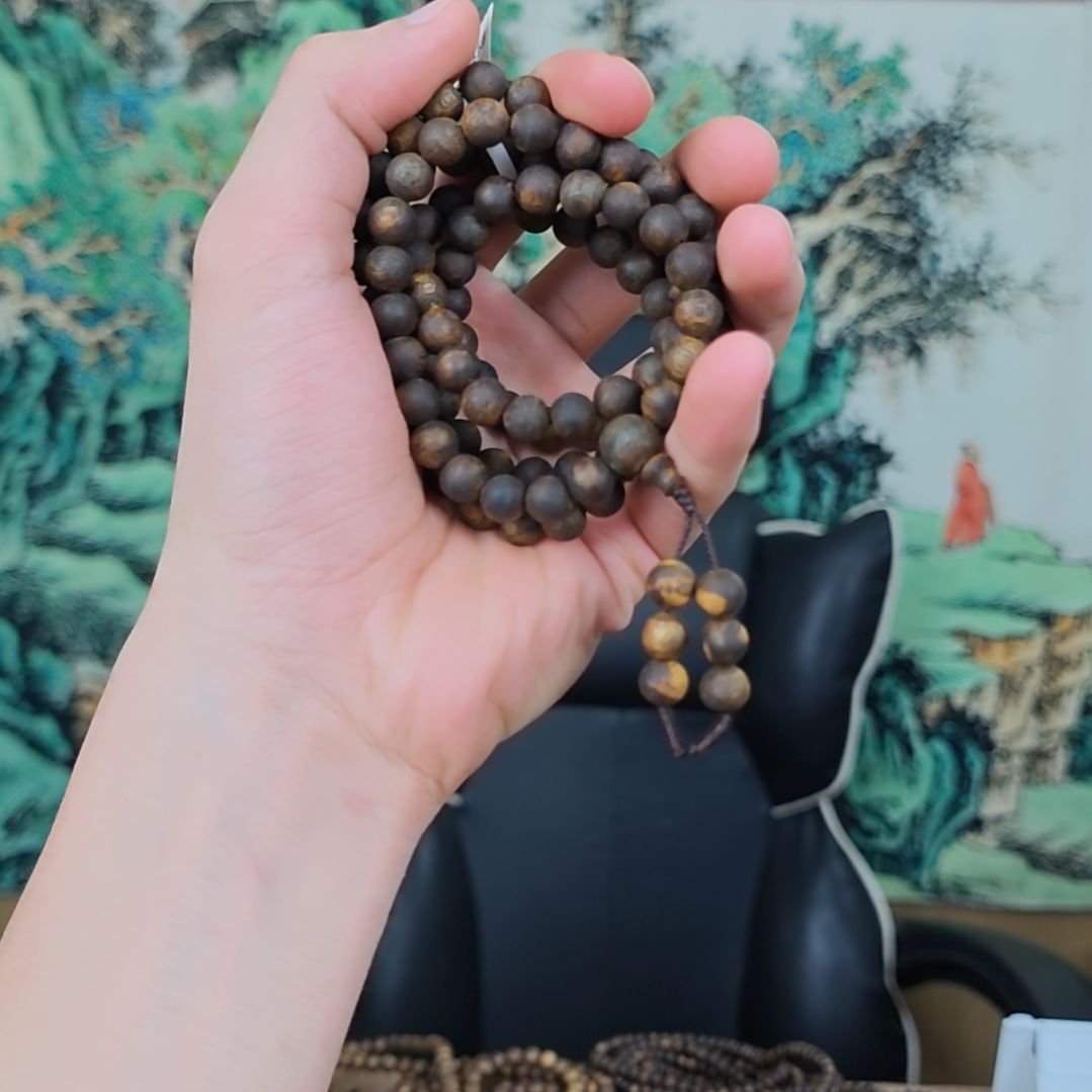 沉香手串蓝宝石08多圈沉水浮多样性发一