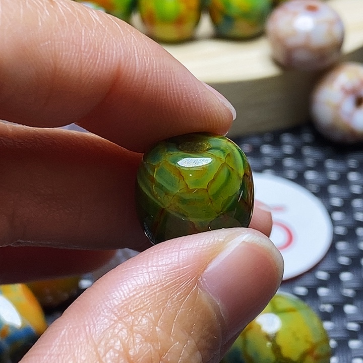 紫***紫玛瑙/玉髓未镶嵌颈饰