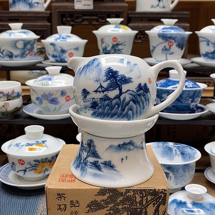 手绘山水公杯茶漏一套釉下彩微瑕福利款