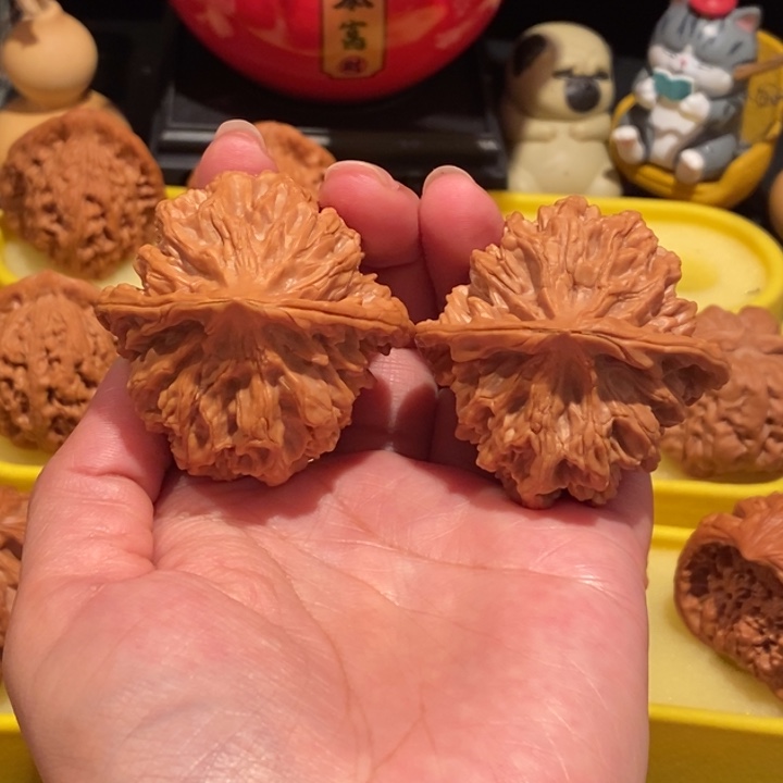 张*哥文玩核桃49尺帝王狮子头