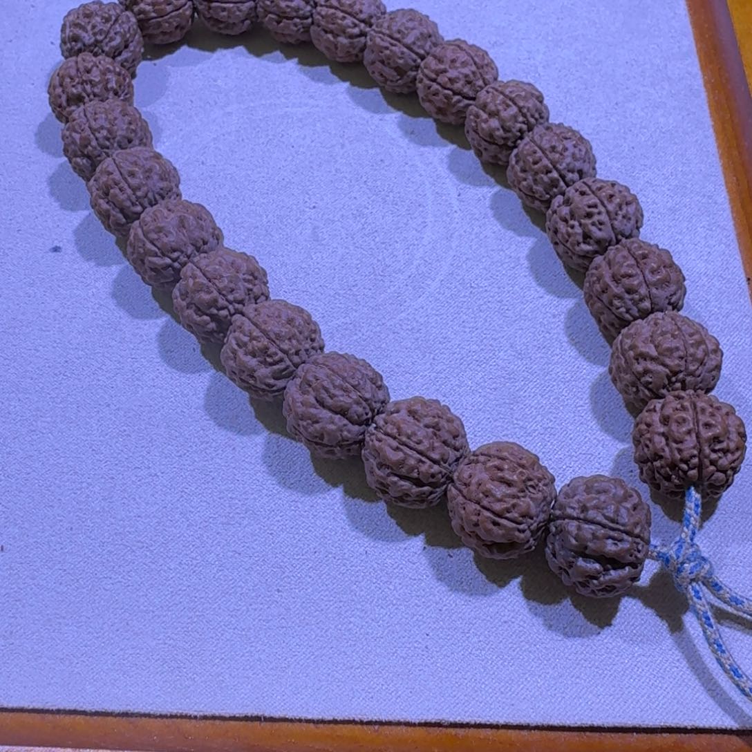 金刚菩提吊坠跳跳龙手持