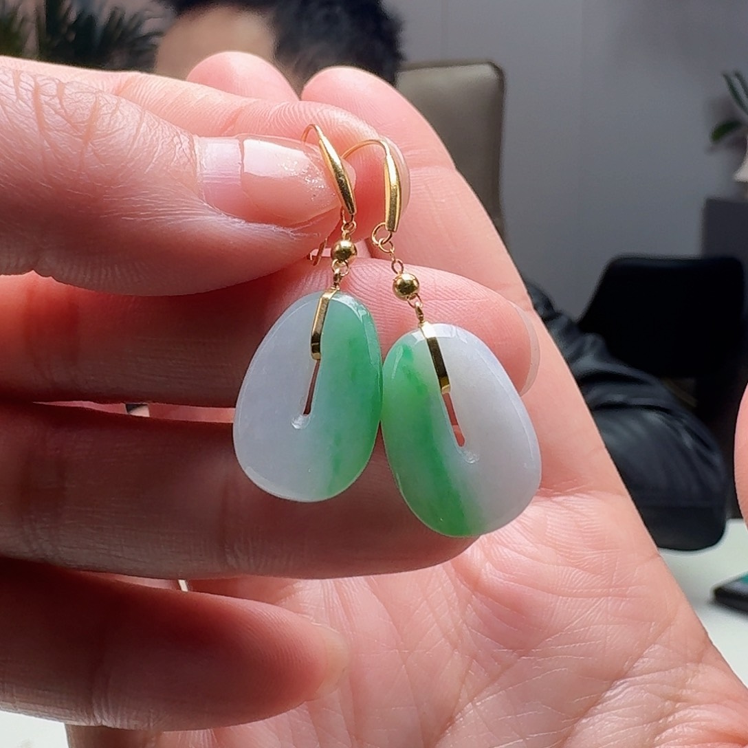 翡翠耳饰18K金镶嵌天然