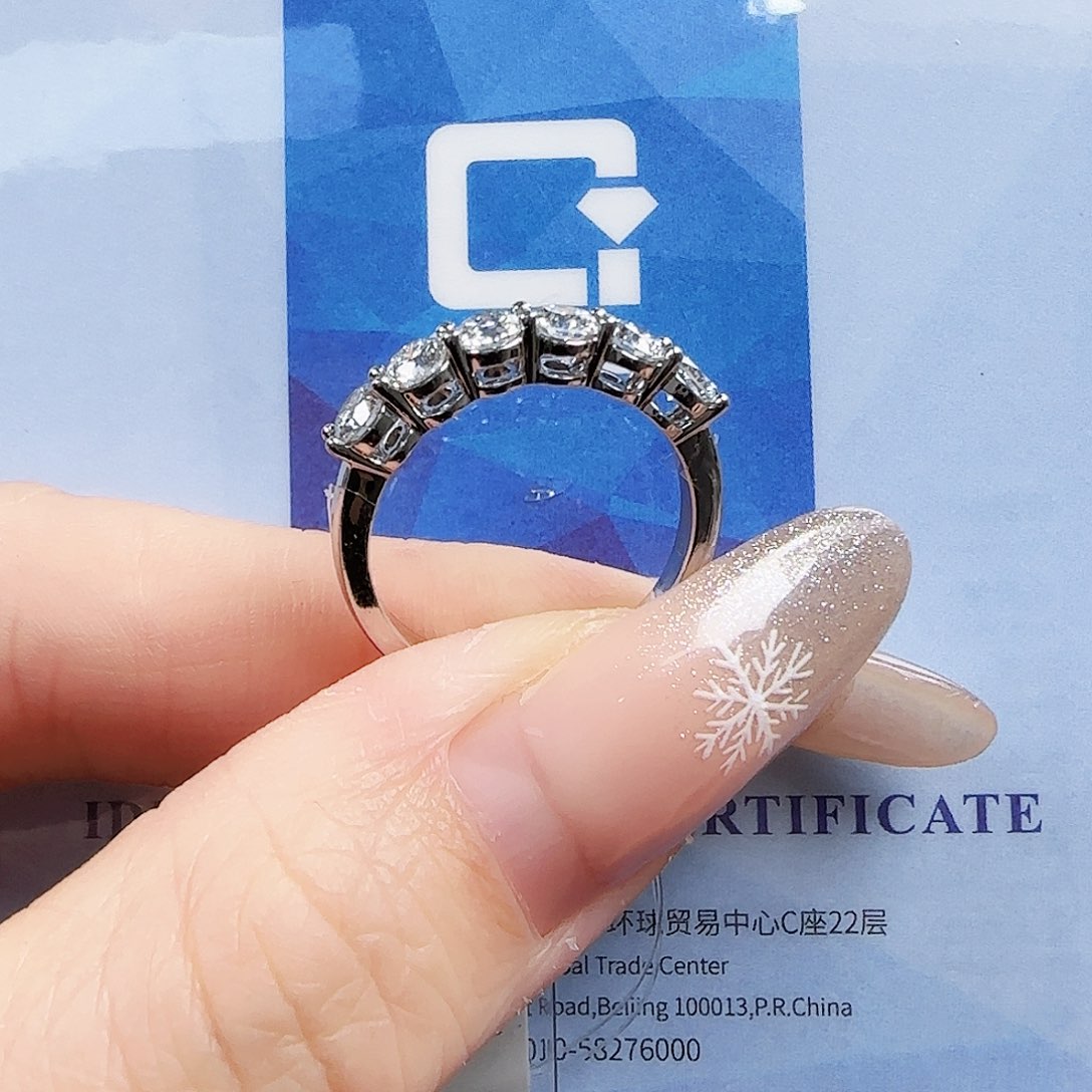 实验室培育钻石18K金镶嵌排戒定制k黄20分单颗