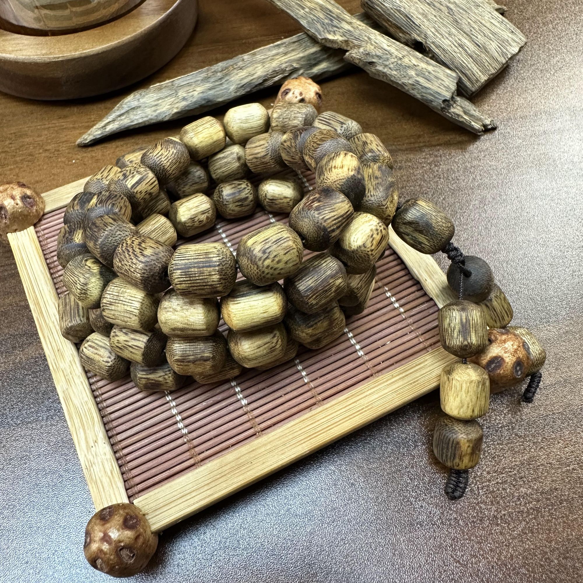沉香奇楠手串老乌身桶珠板头料多圈多样性发一