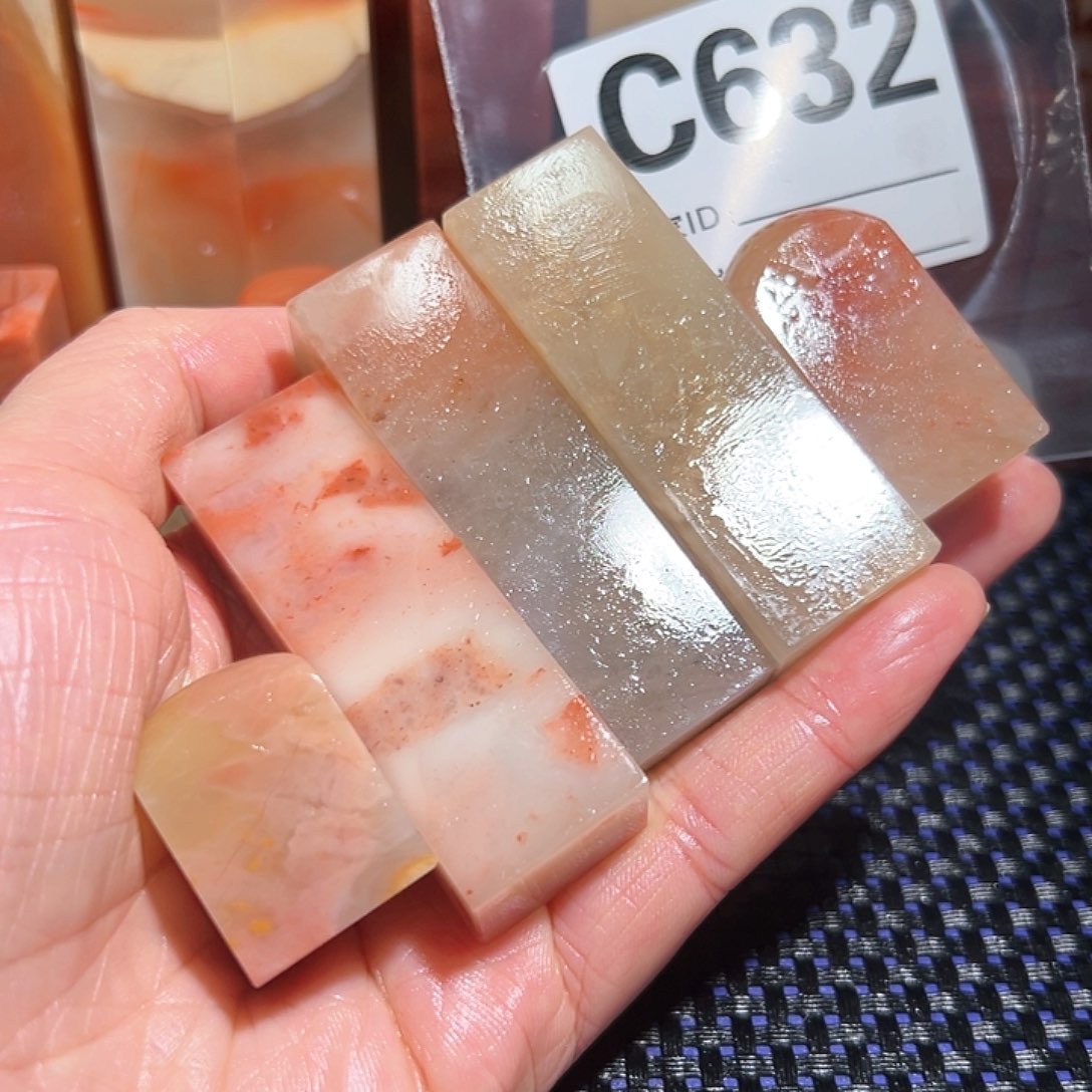 【闪购商品】寿山石印石是***～老挝石