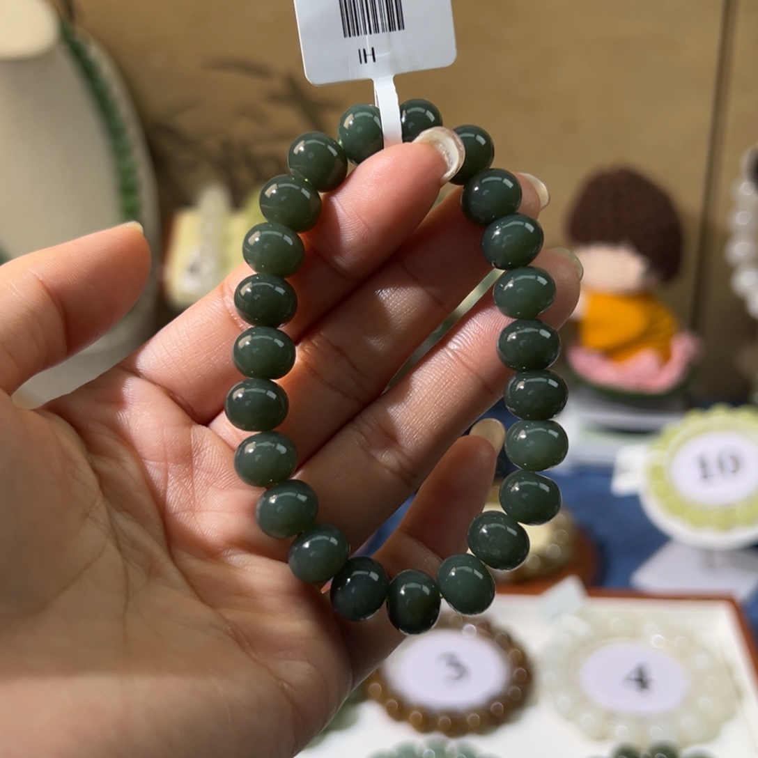 和田玉未镶嵌手串