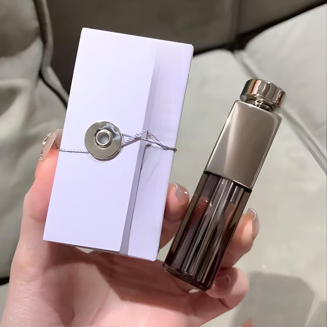 《静静家》水精华哑雾口红