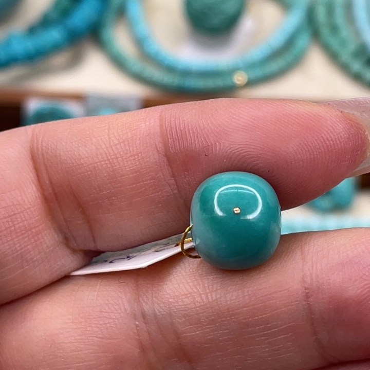 绿松石未镶嵌挂件