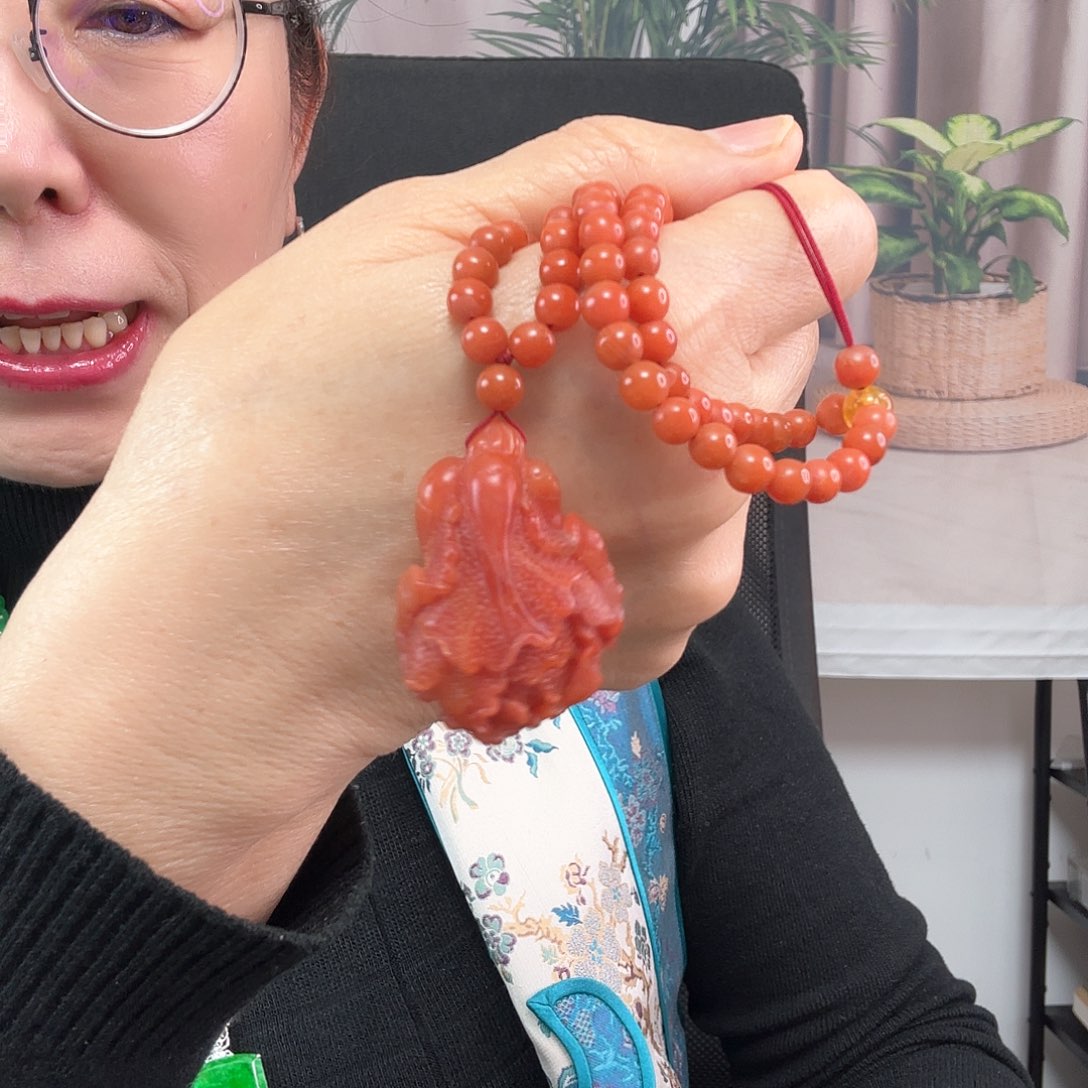 南红玛瑙颈饰未镶嵌百财