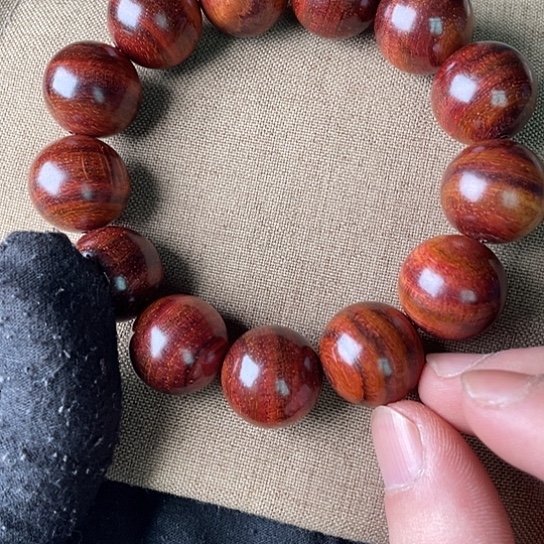 黄花梨/降香黄檀手串18H136