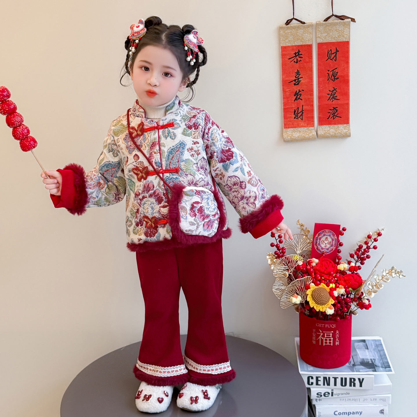 女宝宝拜年服中国风汉服女童新中式秋冬套装儿童唐装喜庆新年衣服