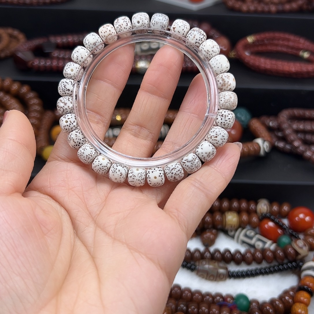 星月菩提吊坠星月菩提子