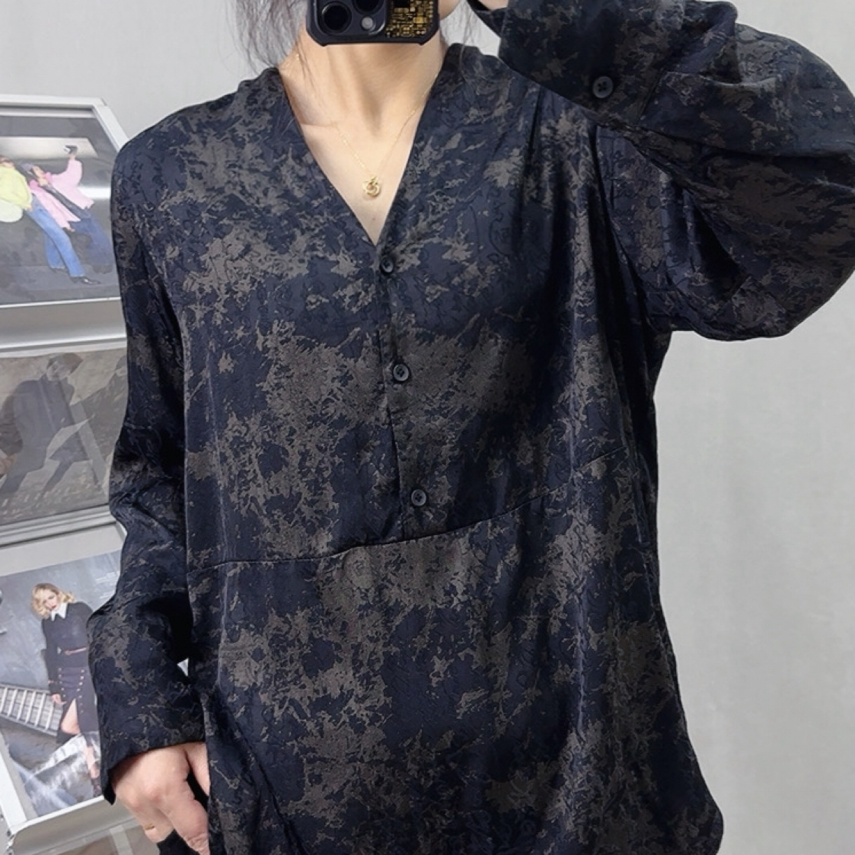 秋季新款人丝提花面料V领衬衫