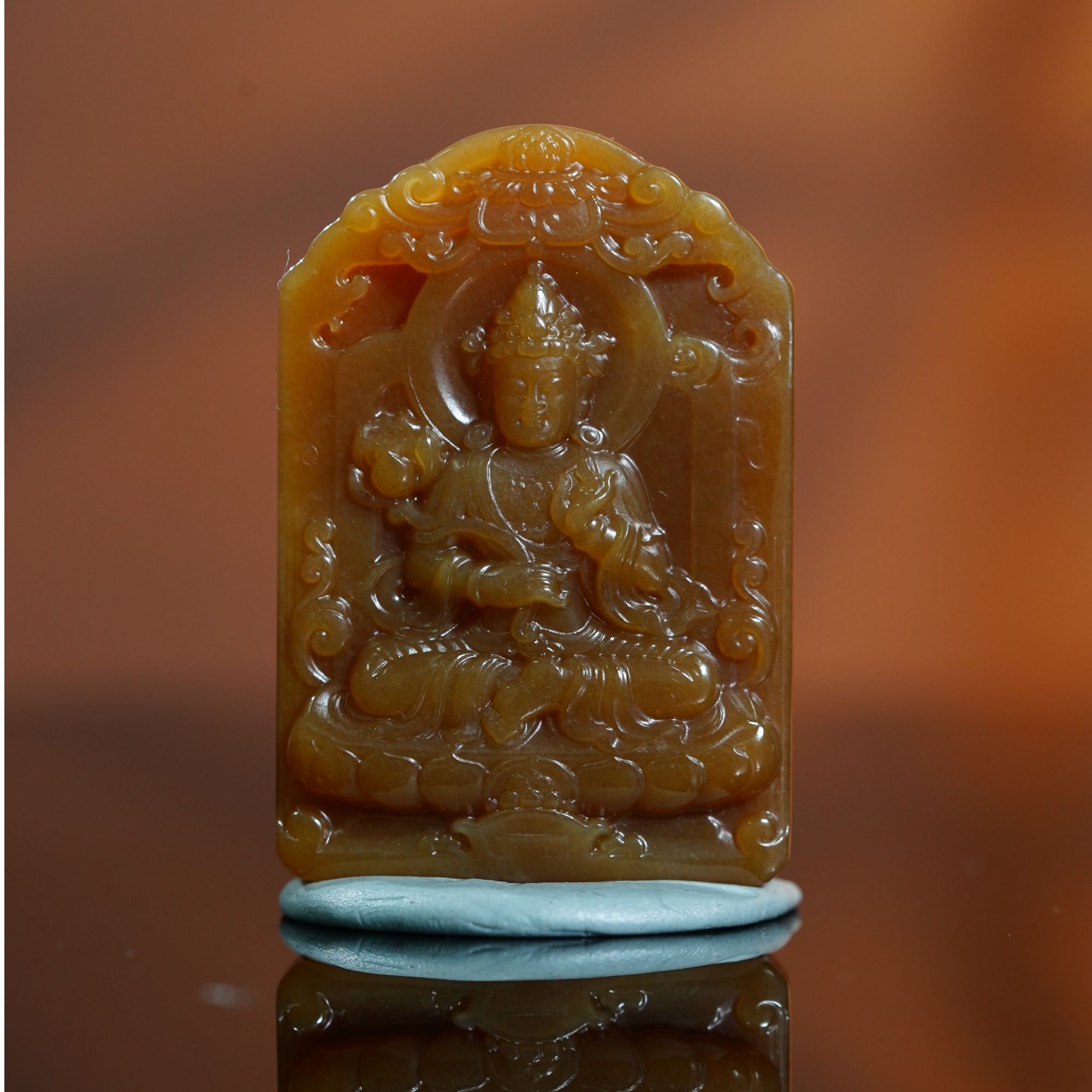 和田玉且末满糖观音挂牌 53.95g L251108044 